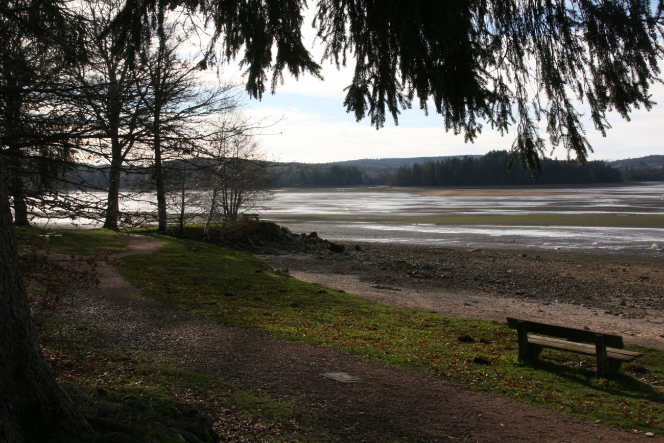 Après sa vidange le lac des Settons se remplit info chalon