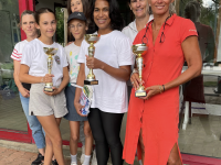  Michèle Rochette, Lara Simonato, Raphaëlle Levieux,  le trio gagnant de la régate " Femme à la barre".