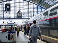 Etudiants et apprentis, saviez-vous que vous pouvez bénéficier du tarif social SNCF pour vos trajets en train ? 