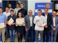 Retour sur les prix décernés par le Rotary Chalon Bourgogne Niépce à douze jeunes méritants 