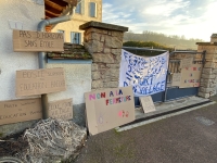 A Sampigny les Maranges, la fermeture de l'école de 11 élèves suscite la grogne 