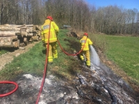 ANOST : 300 m2 de broussailles brûlés et un beau brasier évité