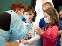 CORONAVIRUS - Déploiement des premiers tests salivaires dans les établissements scolaires en Bourgogne