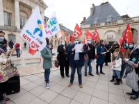 «Les AESH travaillent gratuitement une heure chaque semaine»