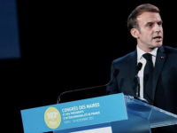 Congrès de l'AMF : Macron règle ses comptes avec les maires avant la présidentielle