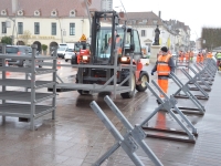 La ville de Chalon déploie son mur anti-crue sur 300 mètres de long 