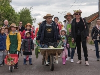 Un petit clin d oeil à Mme Michelin Yvette et toute son équipe du comité des fêtes de St Jean des Vignes