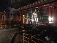 Le bar le Chieffield ravagé par les flammes à Montceau les Mines 