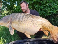 Pêche XXL pour Mickaël dans le Canal du Centre 