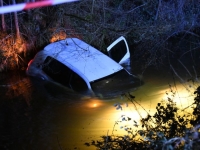 Un automobiliste plonge dans la Dheune