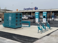 Lancement du service de bornes de recharge électrique Carrefour Énergies