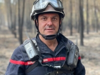 Le Lieutenant Fabrice Malon du centre des sapeurs-pompiers de Chalon  va partir combattre les feux de forêts au Canada