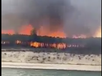 Images impressionnantes du brasier qui frappe la Gironde 