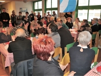 Ambiance lors du repas beaujolais organisé par le comité de quartier St Cosme/Bellevue