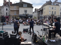 Le Bar ‘Le Niepce’ perpétue, la fête de la musique