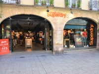 Fin des soldes (4) : 'Superdry' Une jolie boutique mixte sportswear et prêt à porter qui propose également de nombreux accessoires !