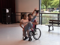 ‘Les rendez-vous d’automne’  , Acte 2  ‘le lever’ : ‘Solsikke’ un très beau spectacle sur le handicap