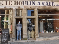 Le Moulin à café: paradis des cafés et des thés, place St Vincent