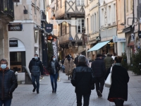 A l’occasion de la réouverture des commerces, les chalonnais se réapproprient les rues piétonnes