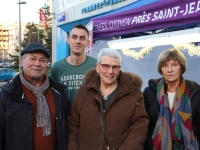 Il y avait de l'animation dans l'air au centre commercial des Prés Saint-Jean