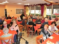 C'était distribution de colis de Noël à la Résidence Béduneau à Chalon