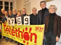 Le Groupe Chalonnais de la Retraite Sportive a remis un chèque de 3 769 euros à l'AFM 71