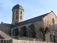 Une idée de balade : L’église remarquable de Bard le Régulier veille à l’orient du Morvan