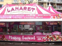 Carnaval de Chalon-sur-Saône : ‘Lanaret’ , le stand incontournable pour les gourmands ! 