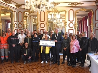 Remise de dons à l’A.F.M Téléthon suite à l’opération pilotée par la Police Municipale de Chalon-sur-Saône ‘Ils Pédalent ... Nous pédalons pour le Téléthon’