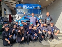 Au 24 heures camions du circuit Bugatti au Mans, les  élèves du lycée Jeannette Guyot s’en sortent plutôt bien ! 