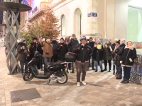 Vin chaud et agora  pour les opposants au pass sanitaire sur la Place de l'Hôtel de Ville 