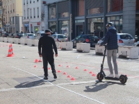 Retour sur l'opération de sensibilisation pour les utilisateurs de trottinettes ce samedi sur la Place de Beaune