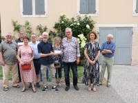 Fontaines : Passage du dernier témoin par "Les Amis de l’église Saint Just" à "Fontaines Patrimoines".