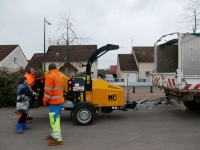 Saint Rémy, 230 sapins de Noël collectés ont été passés au broyeur par les services techniques.