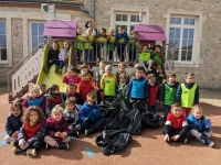 À Lans, les enfants du groupe scolaire Terence Ridout mobilisés pour un nettoyage de printemps !