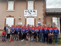 Vélo Club de Saint Marcel : de nouveaux maillots pour les licenciés 