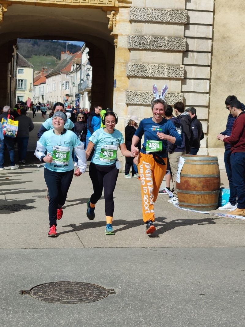 Le Marathon des vins de la Côte chalonnaise, c'est aussi de l'amitié ...