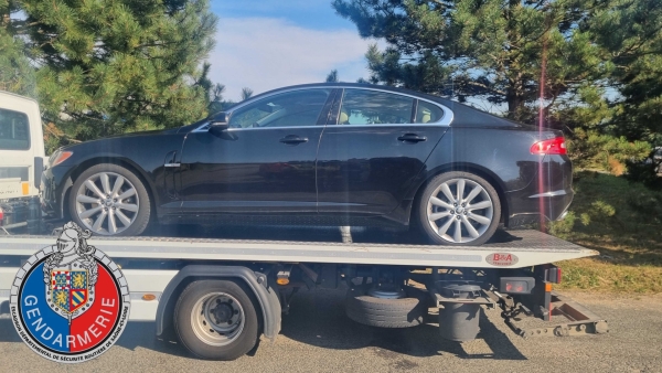 Au volant de sa Jaguar, le ressortissant Suisse filait à plus de 200 km/h en Saône et Loire 