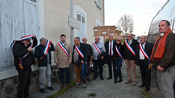 Ligne SNCF «Paray le Monial – Lyon» : Usagers et élus révoltés et en colère contre la dégradation sournois du service public décidée par la SNCF