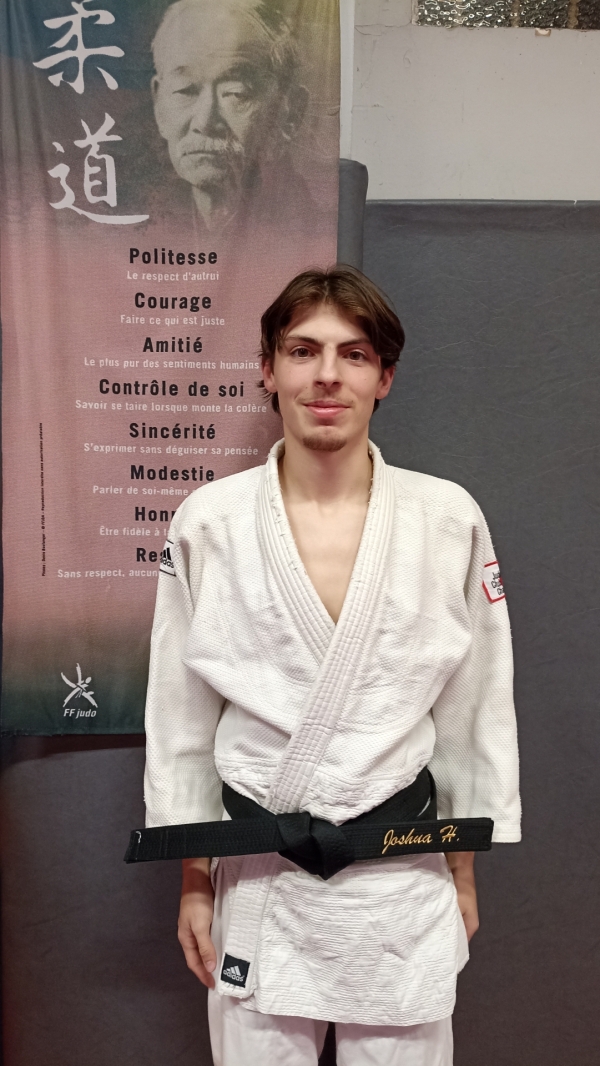   Joshua HAYE, nouvelle ceinture noire du Judo Club Chalonnais !