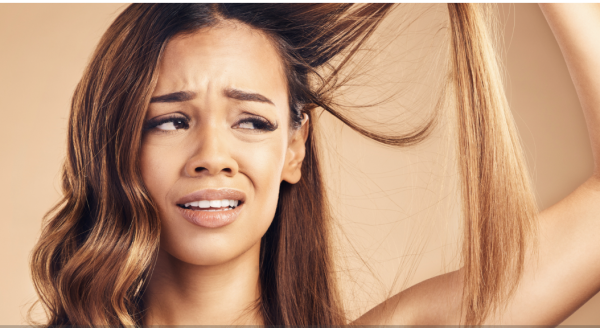 Après l'été, il est temps de penser à réparer vos cheveux 