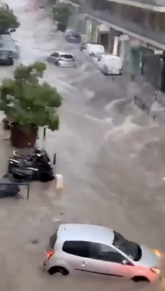 Des pluies diluviennes en quelques minutes sur Cannes ce lundi matin 