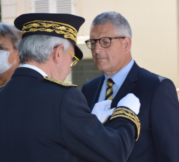 Un émouvant hommage à la Police nationale en Préfecture de Saône et Loire 