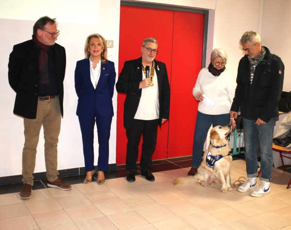 Le Rotary Chalon Saint-Vincent participe à hauteur de 7 000 € au financement de l’accueil d’une chienne d’assistance judiciaire à l’hôpital de Chalon