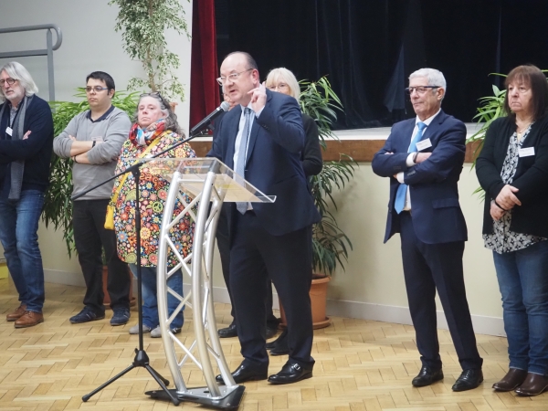 "Les élus locaux sont responsables... On attend de l'Etat la même chose" insiste Vincent Bergeret 