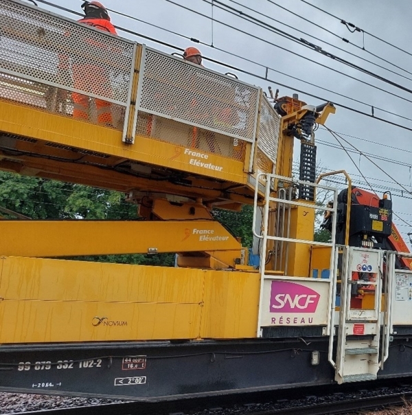 Remplacement de fils caténaires sur  3 axes en Bourgogne-Franche-Comté