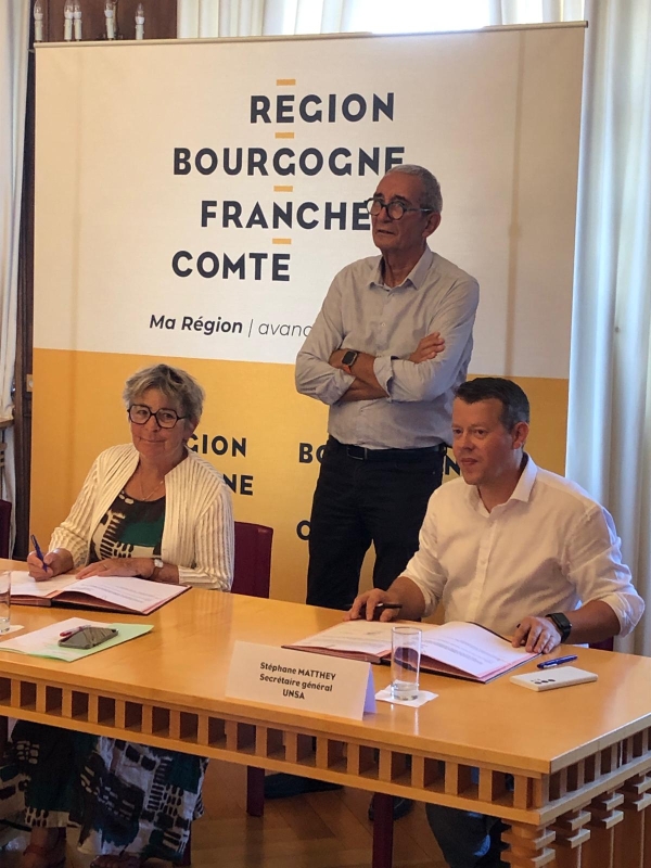  L'UNSA salue la signature d'un accord majoritaire sur la protection sociale des agents territoriaux du Conseil Régional de Bourgogne-Franche Comté 