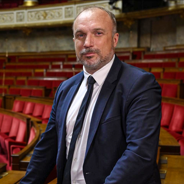 Benjamin Dirx renforce la pérennité de l’agriculture familiale avec un amendement adopté à l’Assemblée nationale