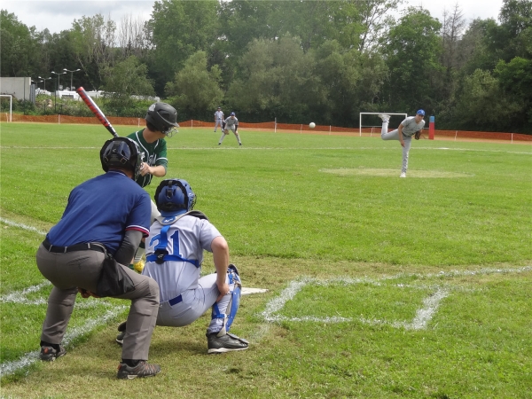 Les Vikings jouaient la 2e journée en retard du championnat régional de Baseball R2 à Montbéliard.