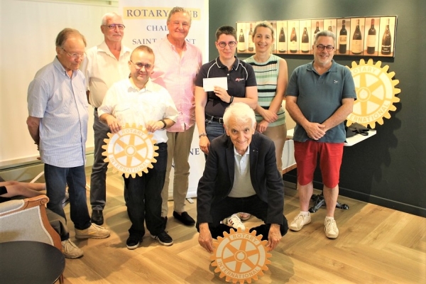 Le Rotary Chalon Saint Vincent fait un don de 5 000 euros à l’association LouXis 